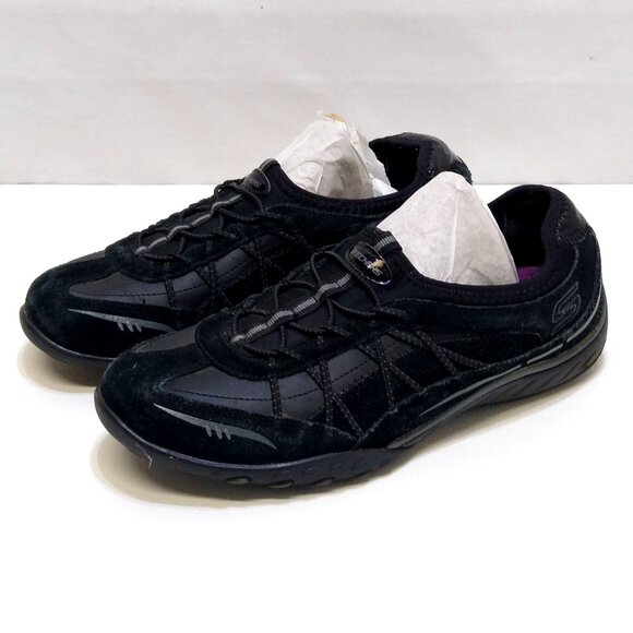 Skechers Breathe Easy SN22474 Womens Size 8 Walking Running Shoes Relaxed Black - Picture 1 of 7